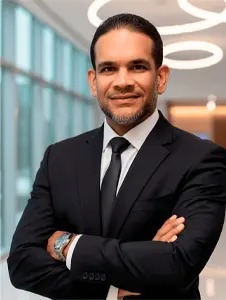 Foto de Christopher Walker, MD, FICS  <img src="https://congressocbcp.com.br/wp-content/uploads/2026/08/EUA.png" alt="Bandeira dos EUA" style="width:40px; height:auto; margin-right:6px; vertical-align:middle;">