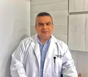 Foto de Rubén Arciniegas   <img src="https://congressocbcp.com.br/wp-content/uploads/2026/08/Colombia.png" alt="Bandeira da Colômbia" style="width:40px; height:auto; margin-right:6px; vertical-align:middle;">